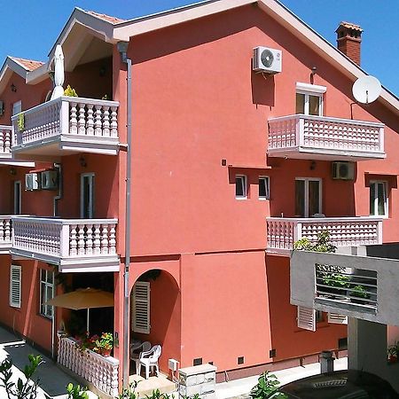 Apartments Tasija Τίβατ Εξωτερικό φωτογραφία