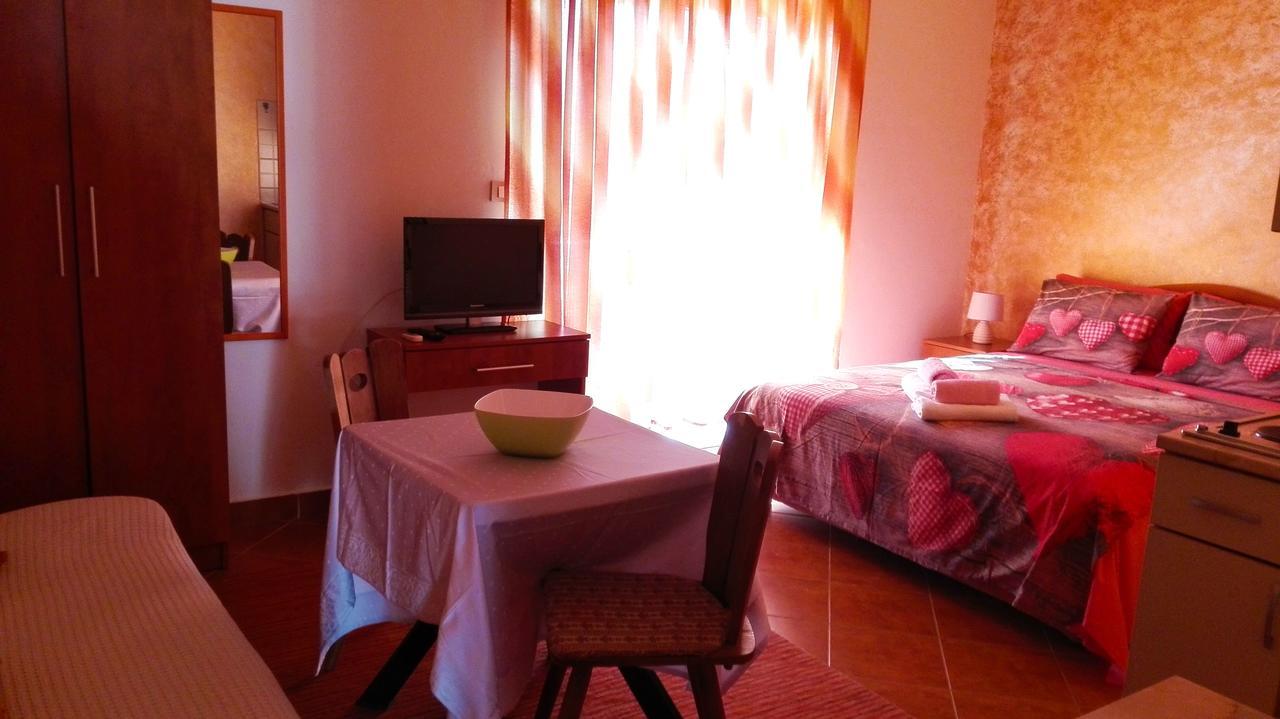 Apartments Tasija Τίβατ Εξωτερικό φωτογραφία