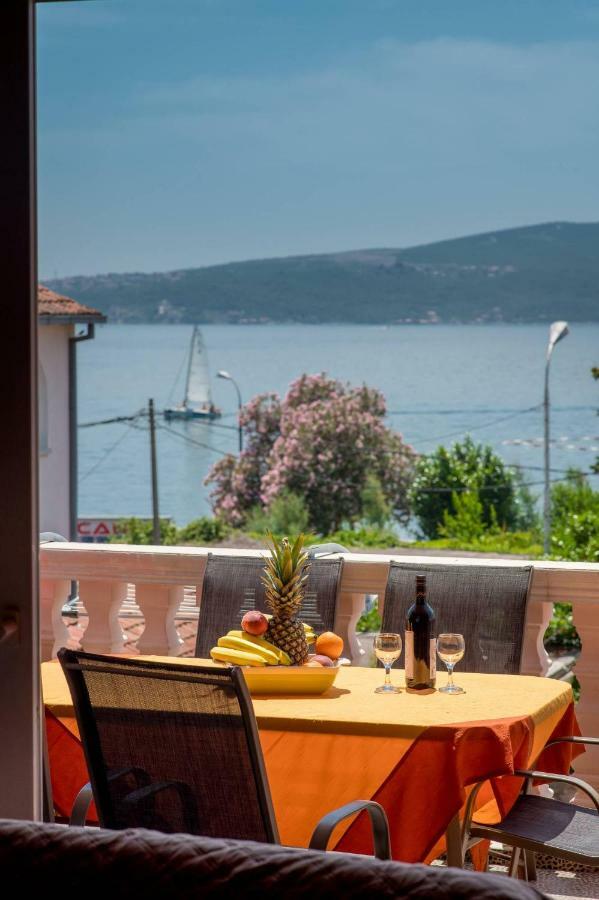 Apartments Tasija Τίβατ Εξωτερικό φωτογραφία