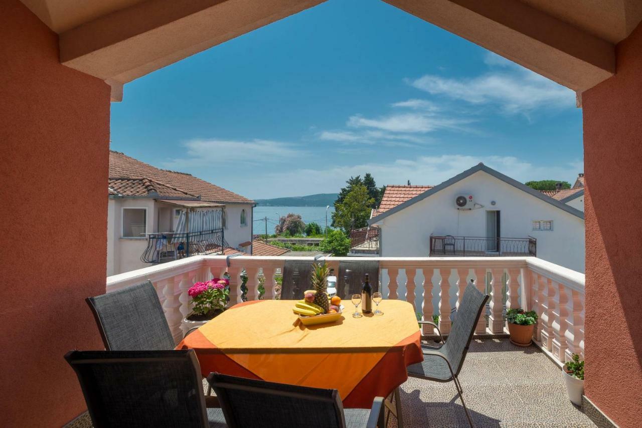 Apartments Tasija Τίβατ Εξωτερικό φωτογραφία