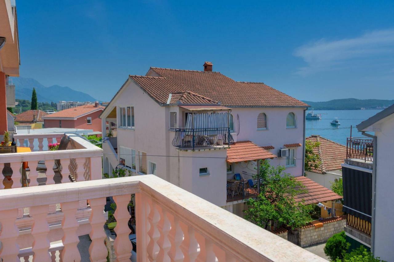 Apartments Tasija Τίβατ Εξωτερικό φωτογραφία